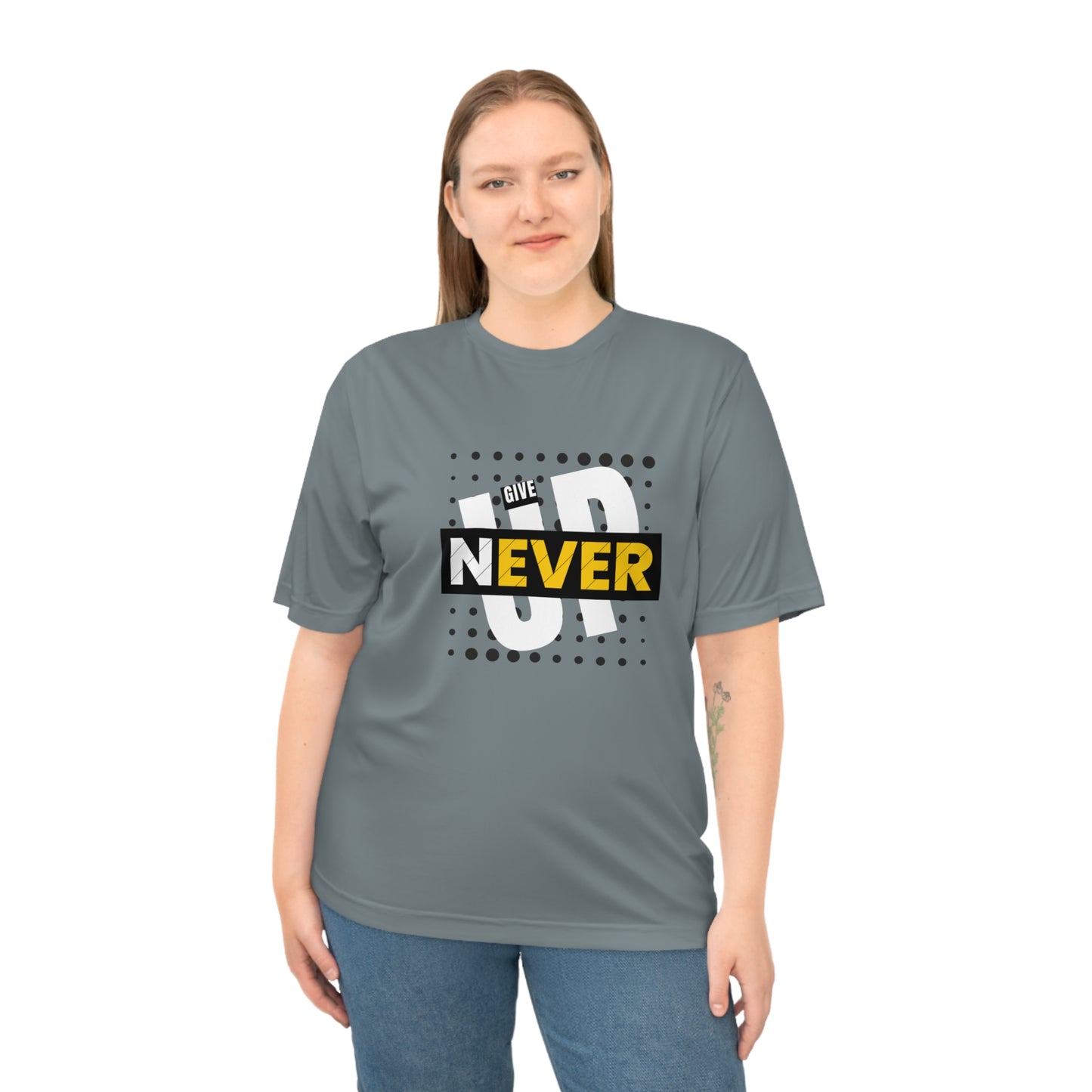 Never Give Up Gym T-Shirt - Inspiring Workout Wear for Fitness Fans - Perfect for Gym Sessions or Sports Gifts